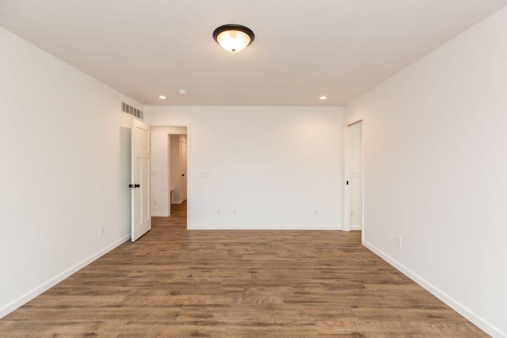 407 Shepherds Way 2023 3807