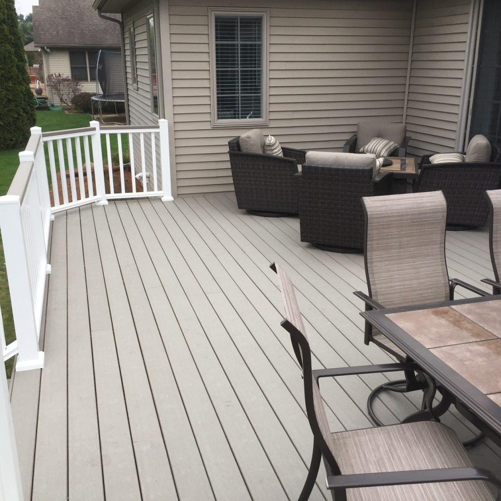 DECK IMG 5404 1